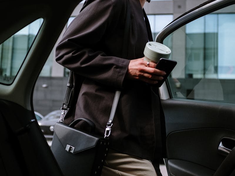 pexels-photo-4606397-1